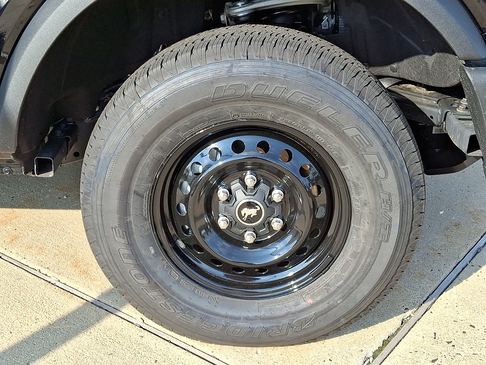 2025 Ford Bronco 4-Door Base - Photo 16