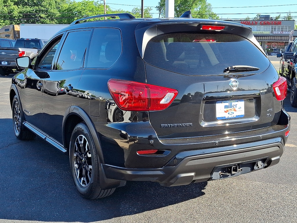 Used 2020 Nissan Pathfinder SL 4WD Sport Utility