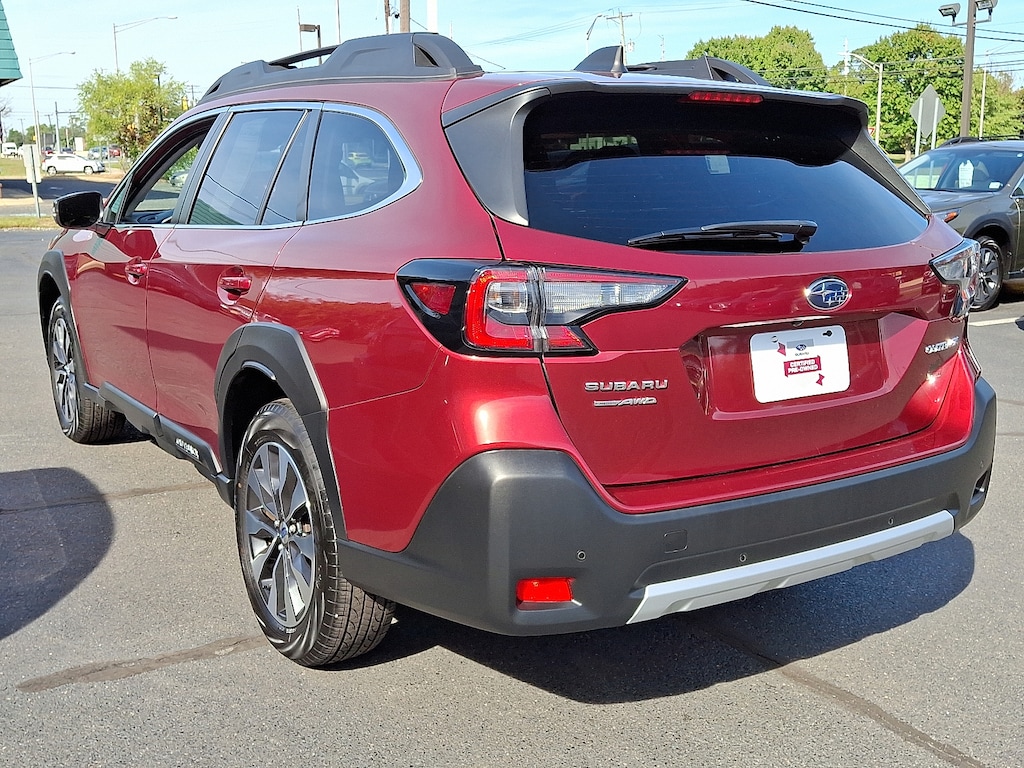 Used 2024 Subaru Outback Limited Sport Utility