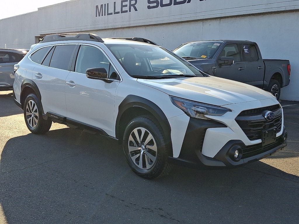 Used 2025 Subaru Outback Premium Sport Utility