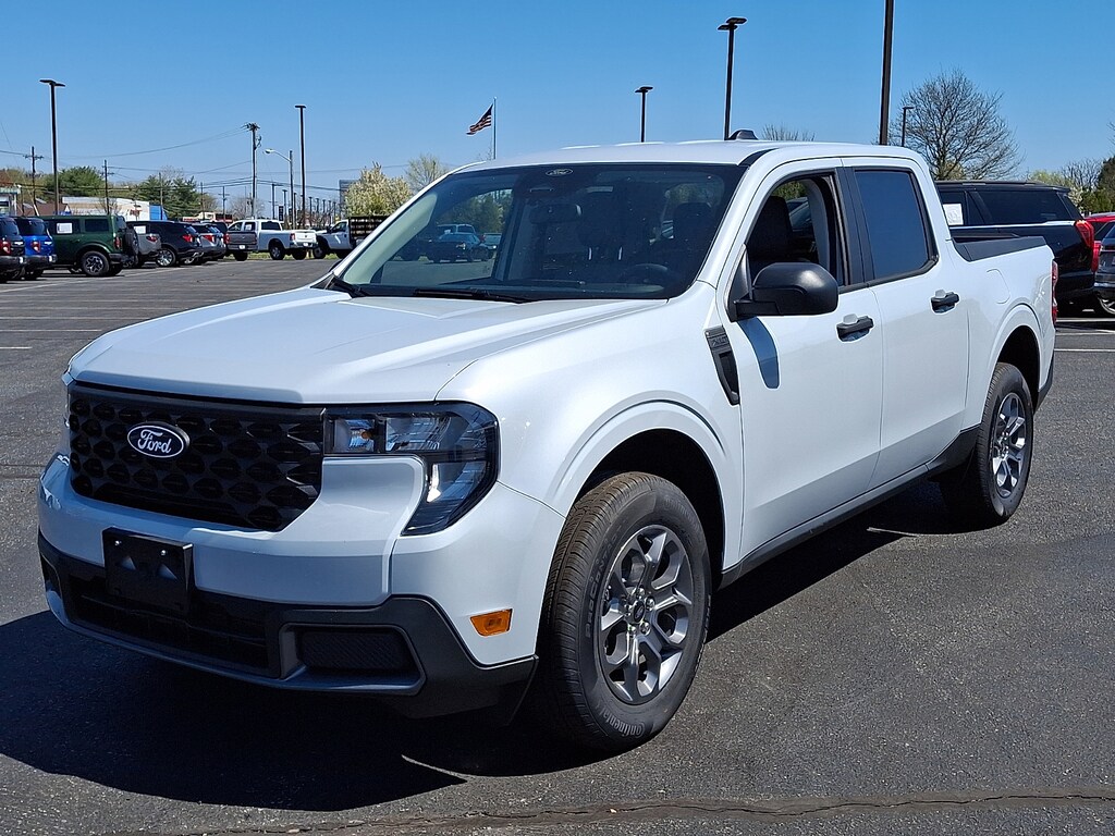 New 2026 Ford Maverick XLT TRUCK