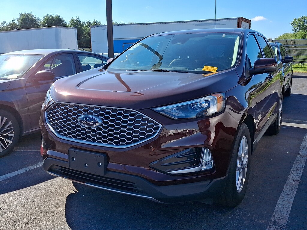 Used 2024 Ford Edge SEL Sport Utility