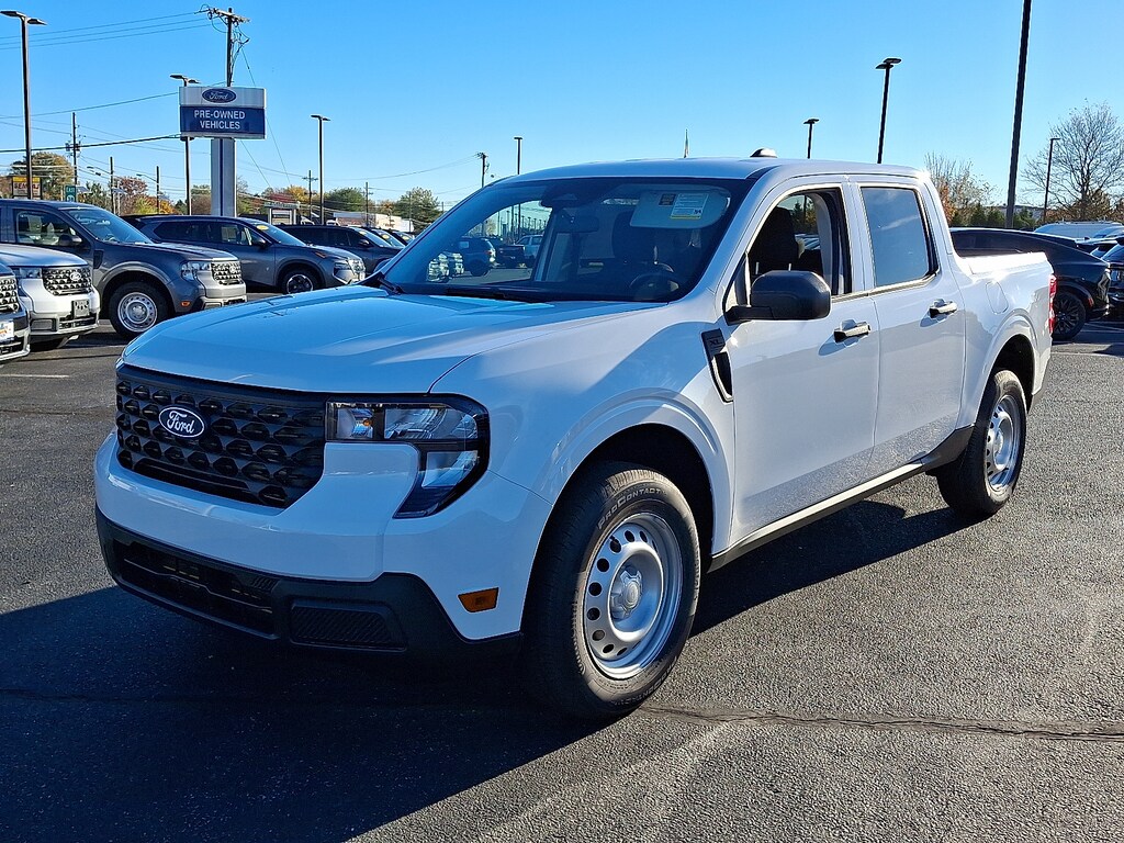 New 2025 Ford Maverick XL TRUCK