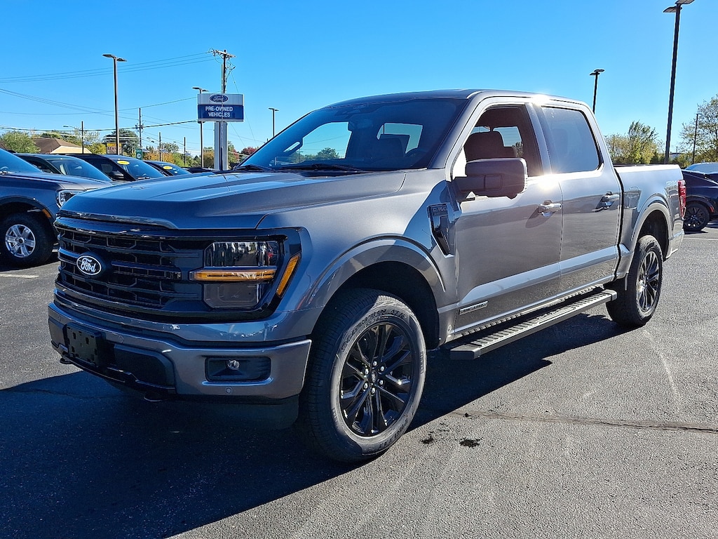 New 2025 Ford F-150 XLT TRUCK