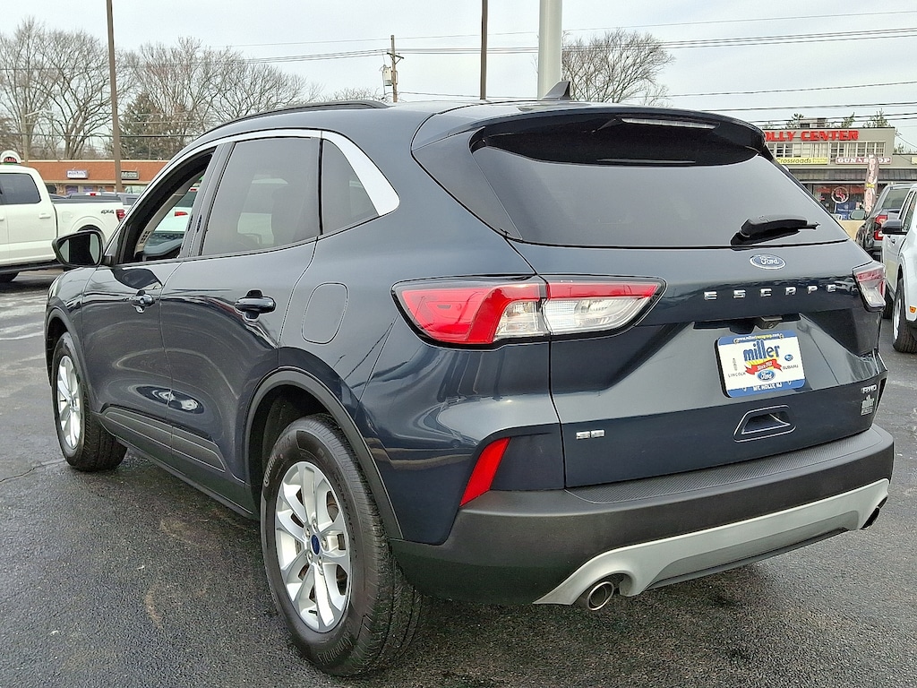 Certified 2022 Ford Escape SE Sport Utility