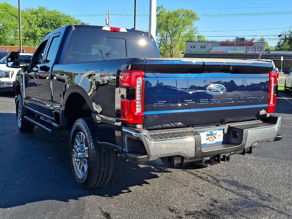 Used 2024 Ford F-350 Lariat Extended Cab