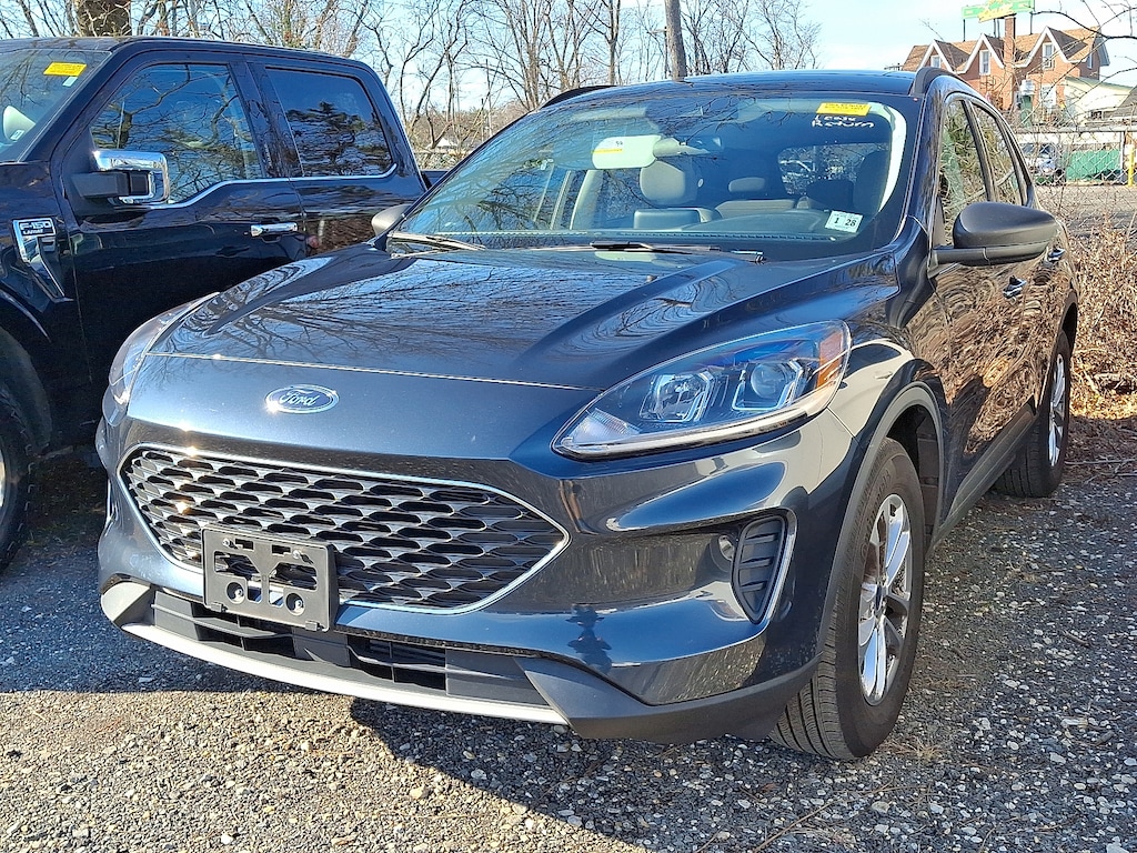 Certified 2022 Ford Escape SE Sport Utility