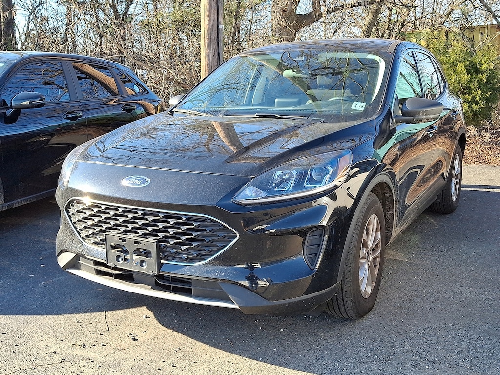 Certified 2022 Ford Escape SE Sport Utility