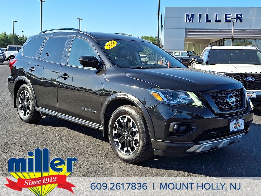 Used 2020 Nissan Pathfinder SL 4WD Sport Utility
