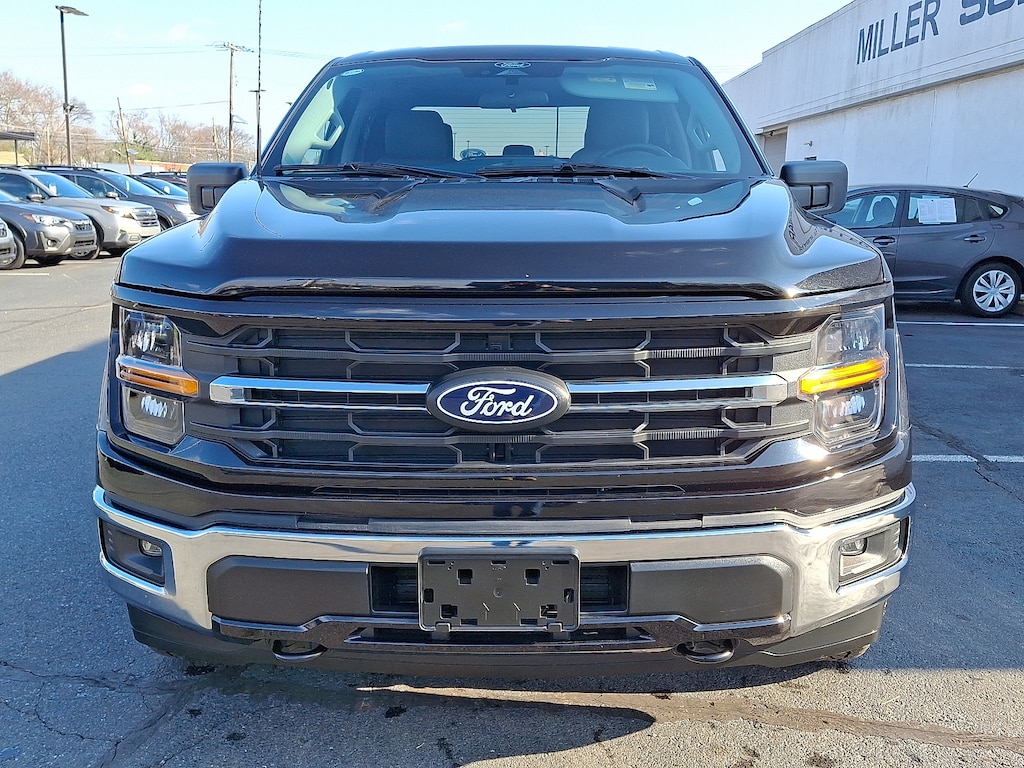 Used 2025 Ford F-150 XLT SuperCrew
