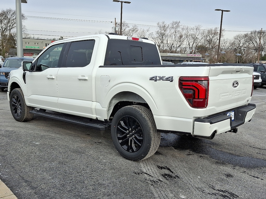 New 2025 Ford F-150 Lariat TRUCK