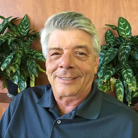 Staff member Ken Hassis from ID_8e2911