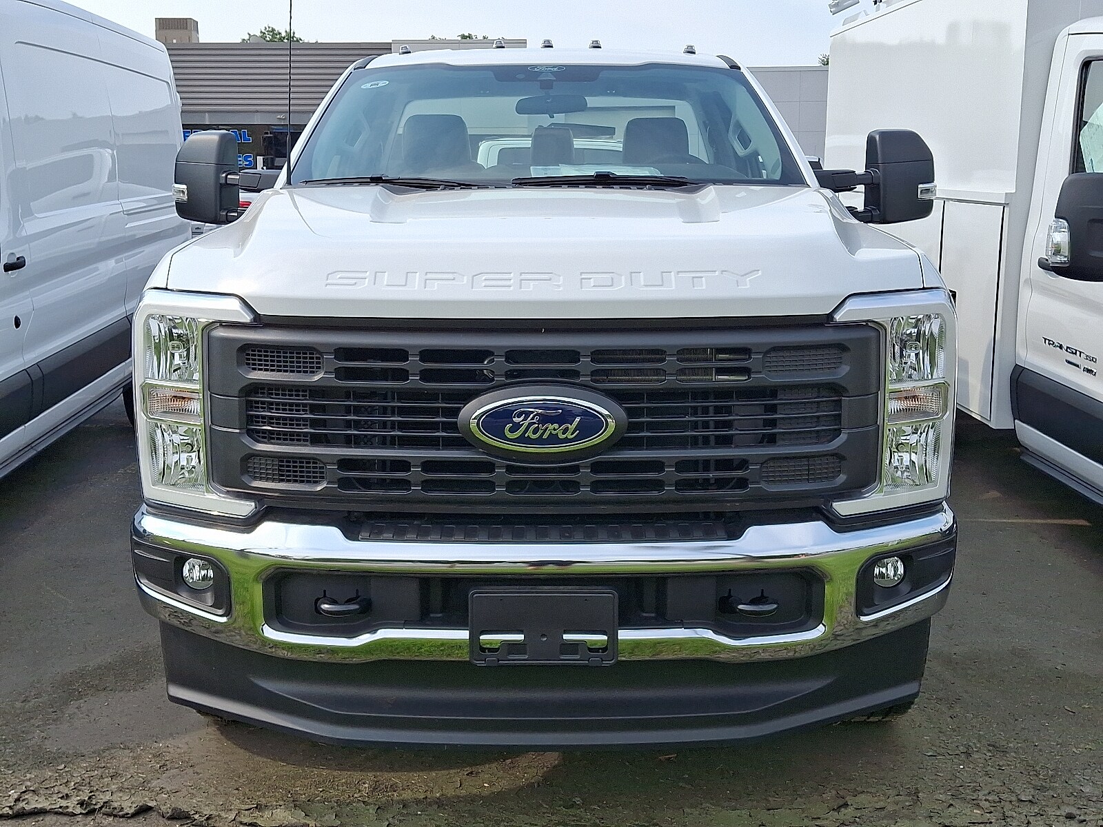 2025 Ford F-250 XL photo 2