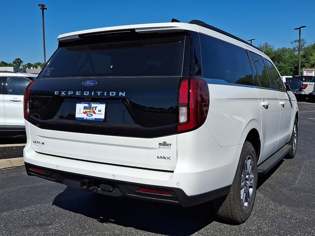 New 2026 Ford Expedition MAX Active SUV
