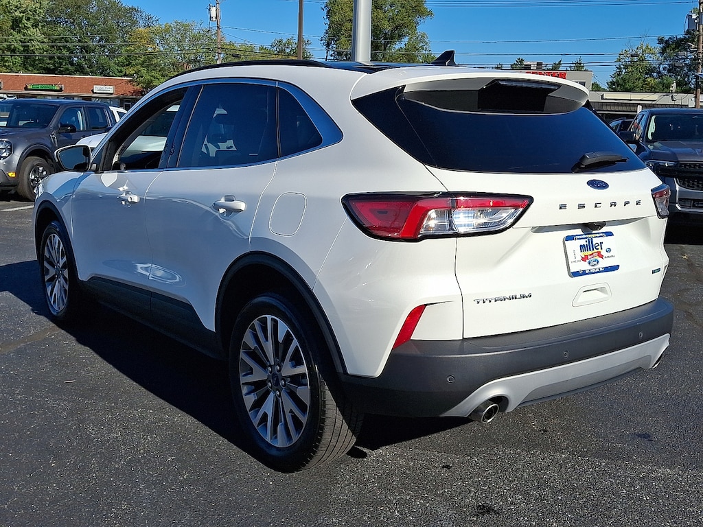 Used 2022 Ford Escape Titanium Sport Utility