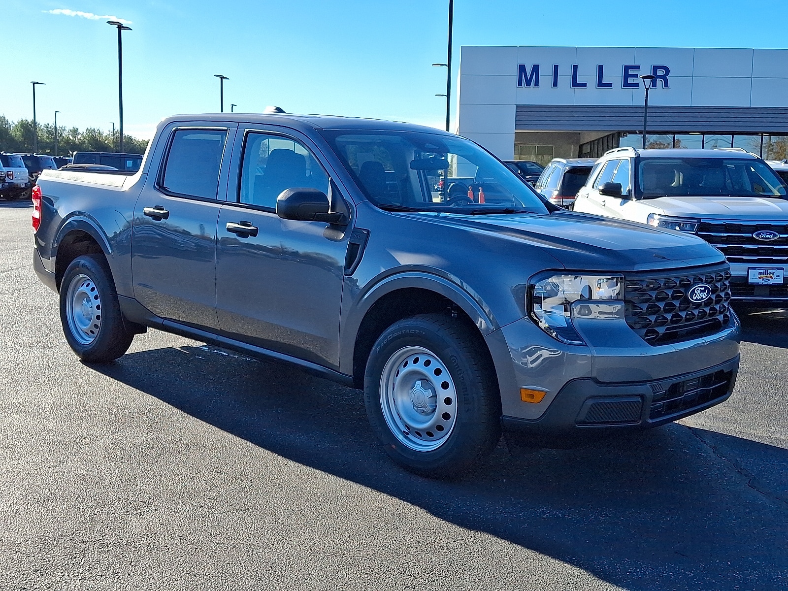 2025 Ford Maverick XL