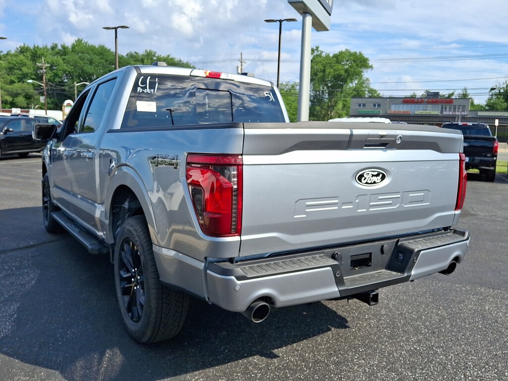 New 2026 Ford F-150 XLT TRUCK