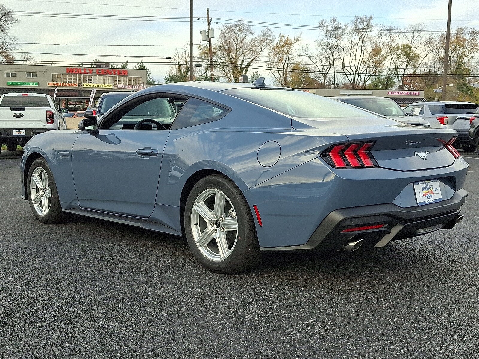 2026 Ford Mustang EcoBoost photo 3