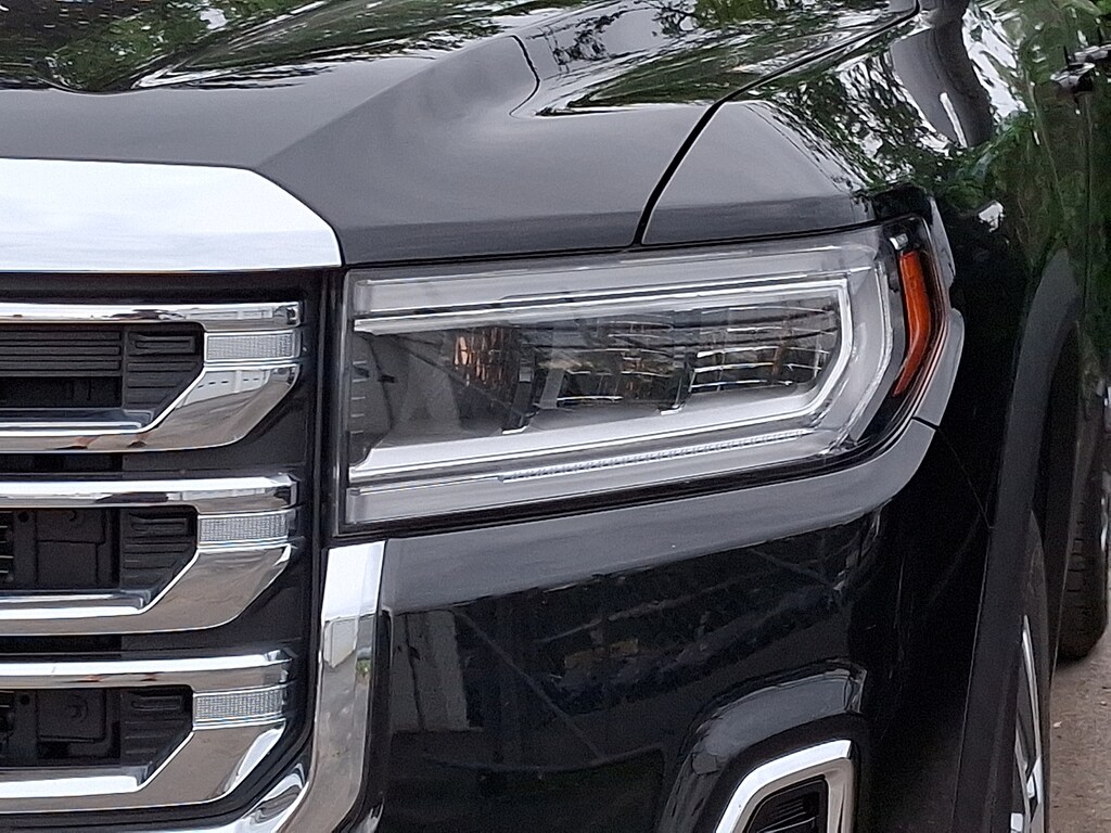 Certified 2023 GMC Acadia FWD SLT Sport Utility