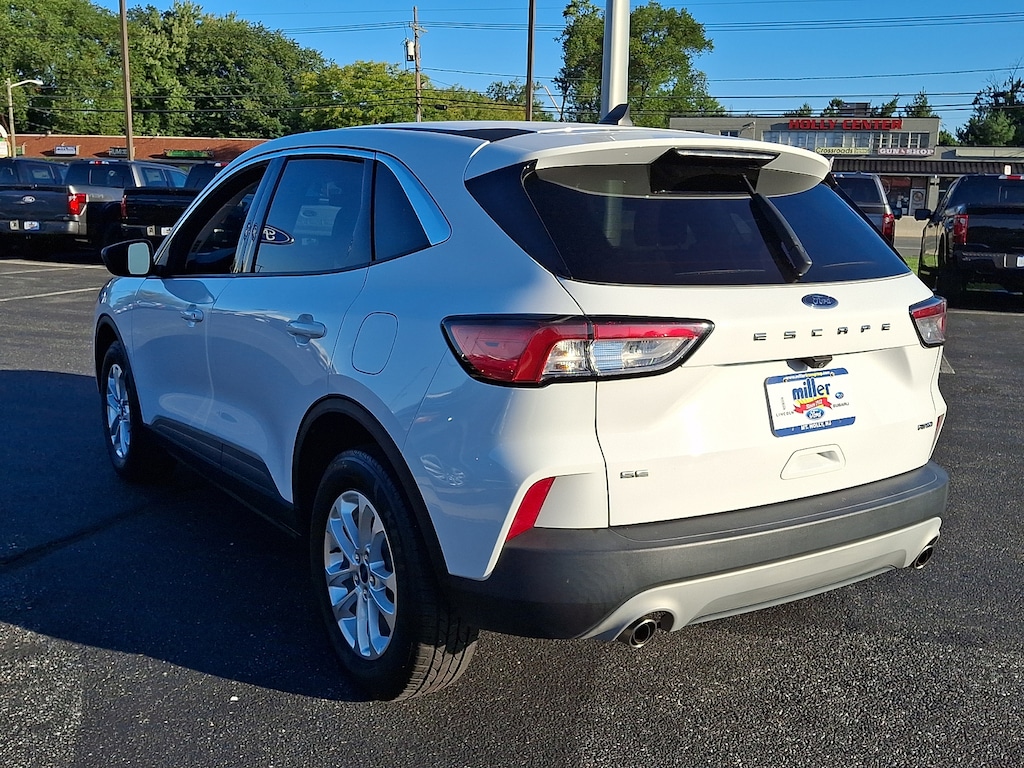 Certified 2022 Ford Escape SE Sport Utility
