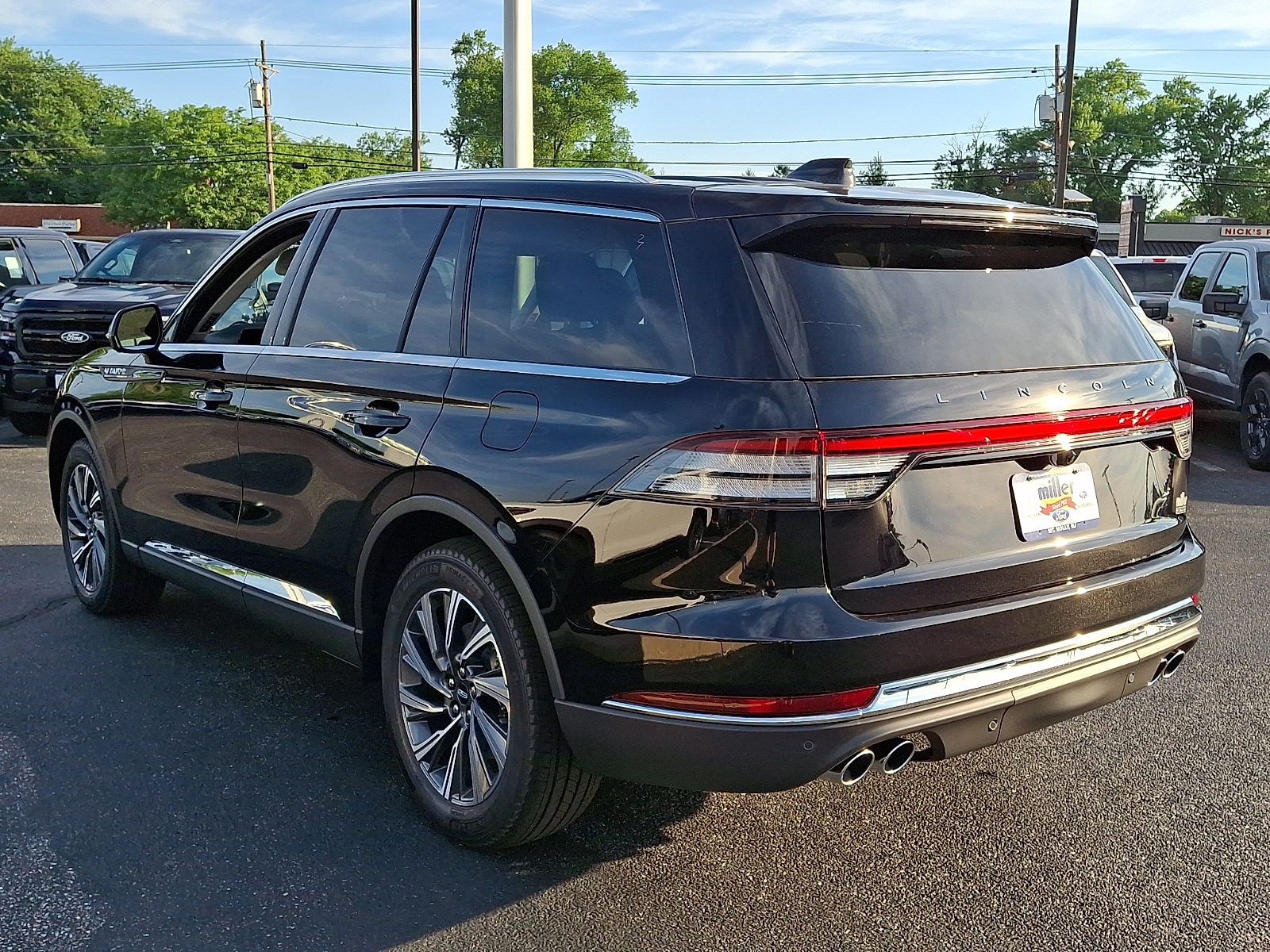 2026 Lincoln Aviator Premiere - Photo 3