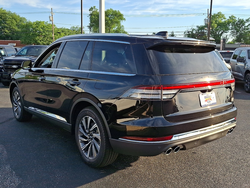 New 2026 Lincoln Aviator Premiere Sport Utility