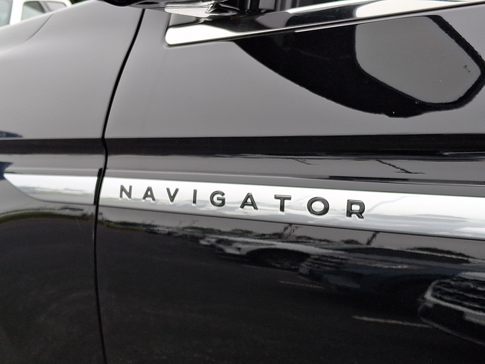2026 Lincoln Navigator Premiere - Photo 15