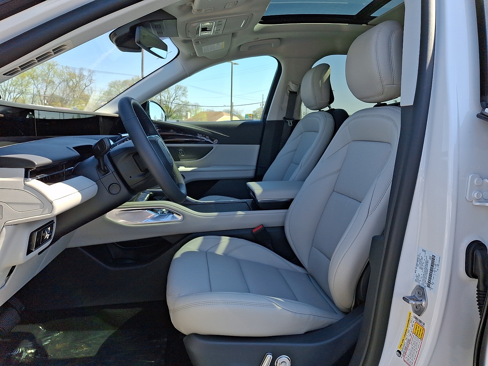 2026 Lincoln Nautilus Premiere - Photo 8