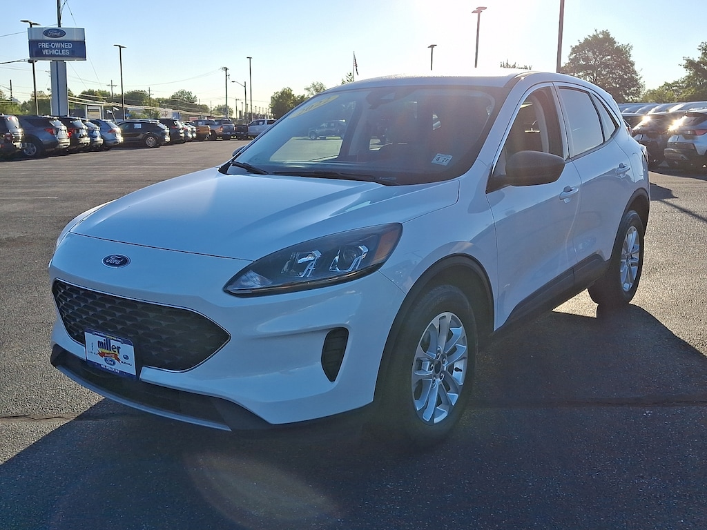 Certified 2022 Ford Escape SE Sport Utility