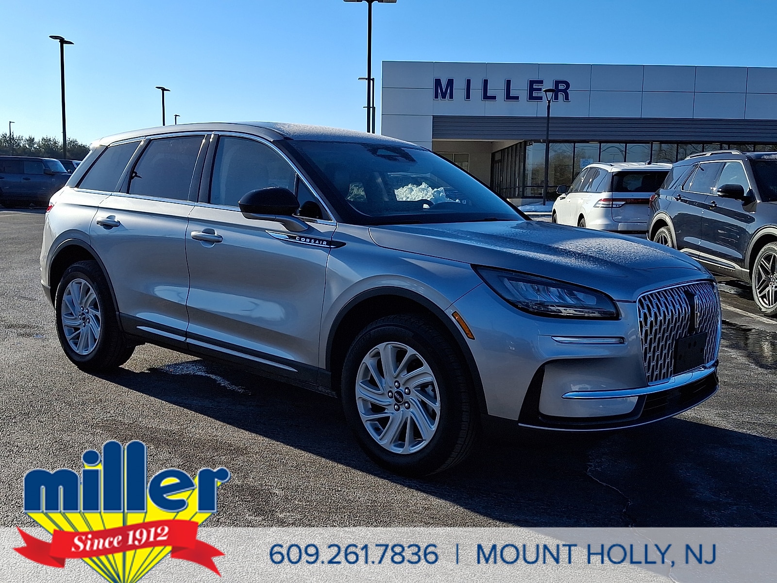 2023 Lincoln Corsair Base
