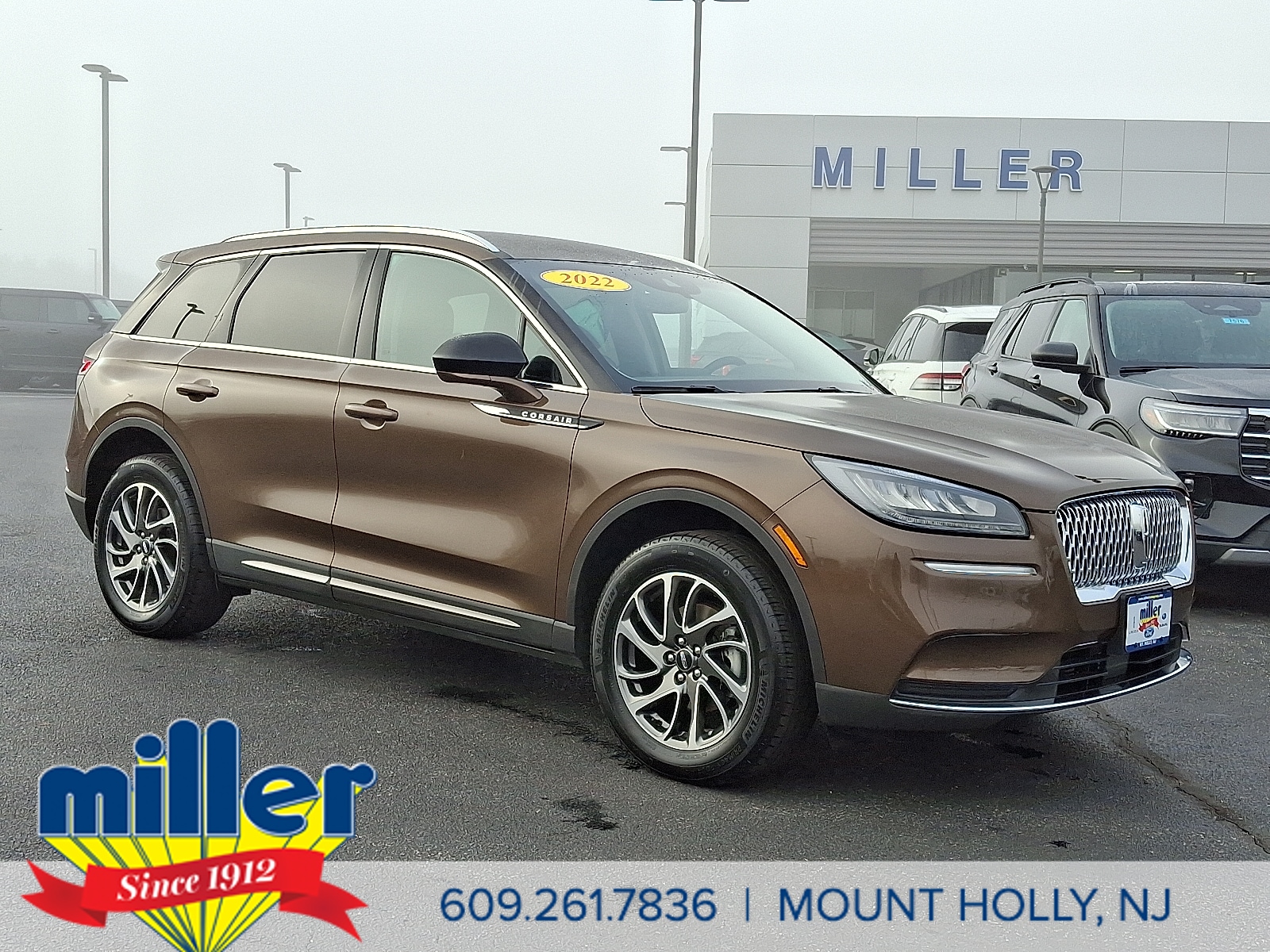 2022 Lincoln Corsair Base