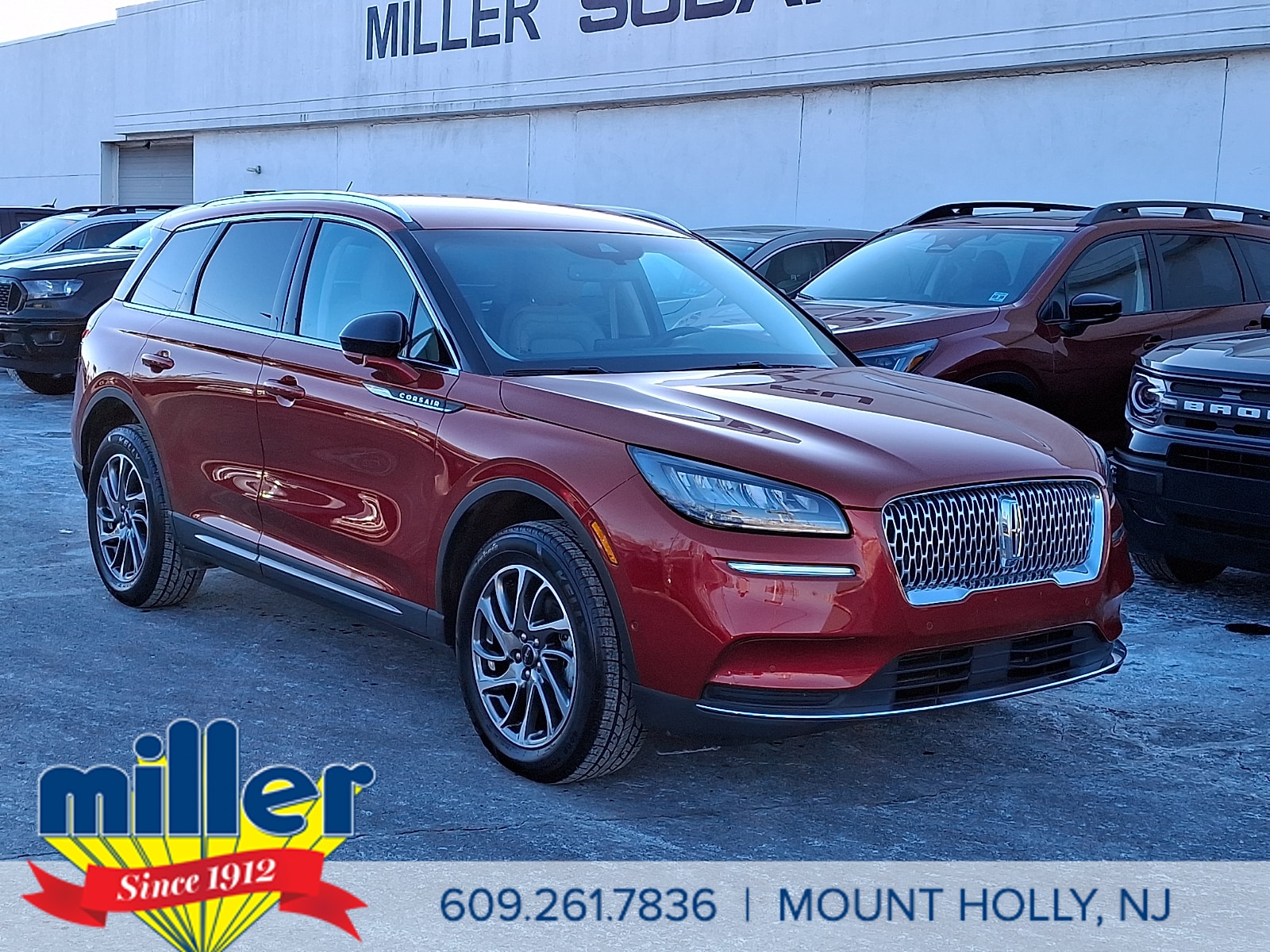 2022 Lincoln Corsair Base