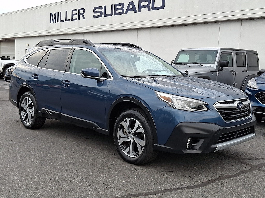 Used 2022 Subaru Outback Limited Sport Utility