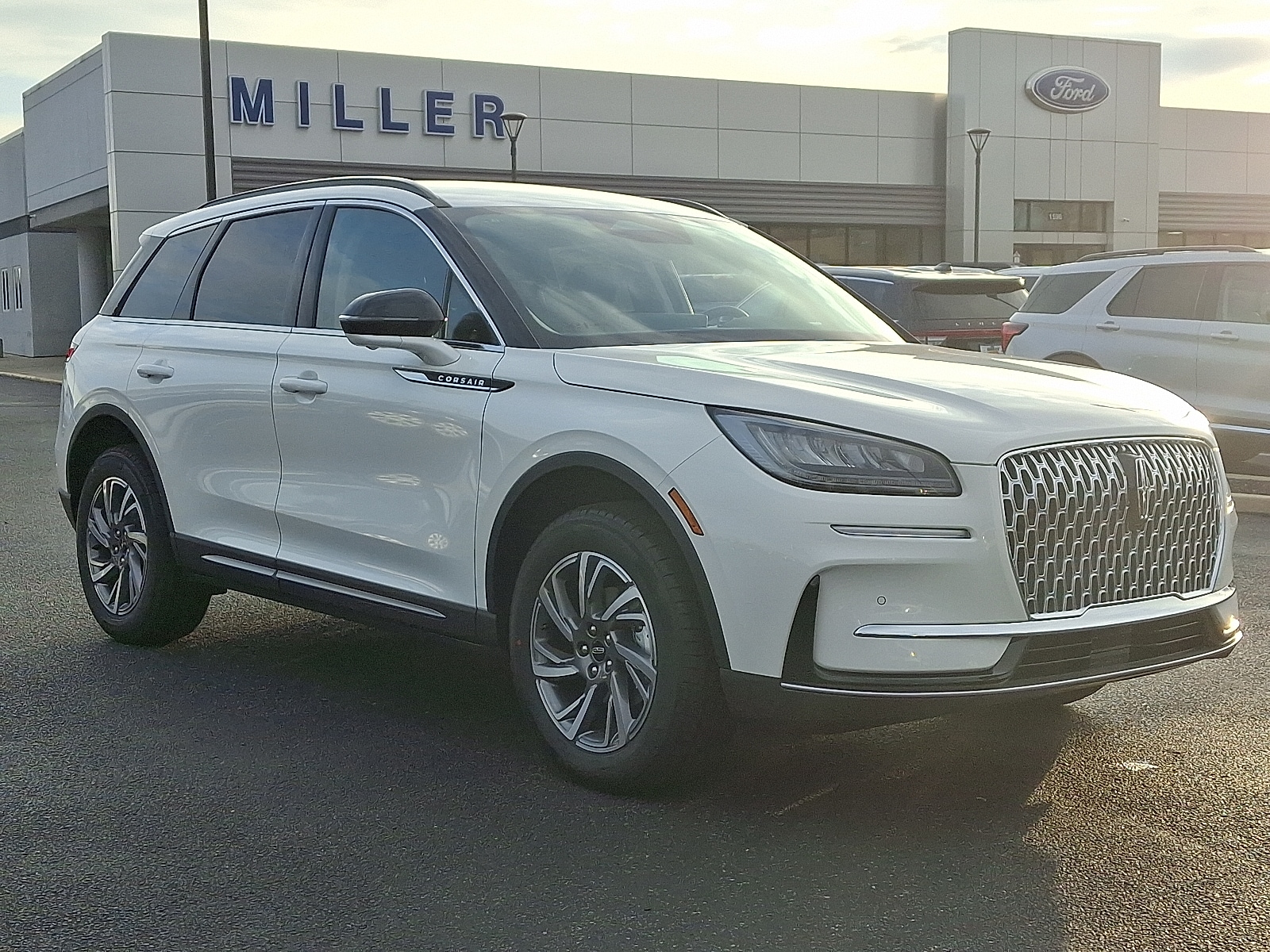 2026 Lincoln Corsair Premiere's photo