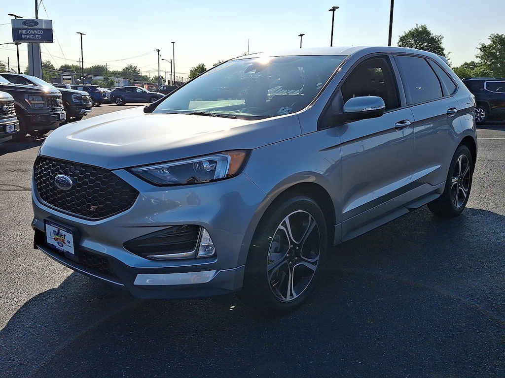 Certified 2023 Ford Edge ST Sport Utility