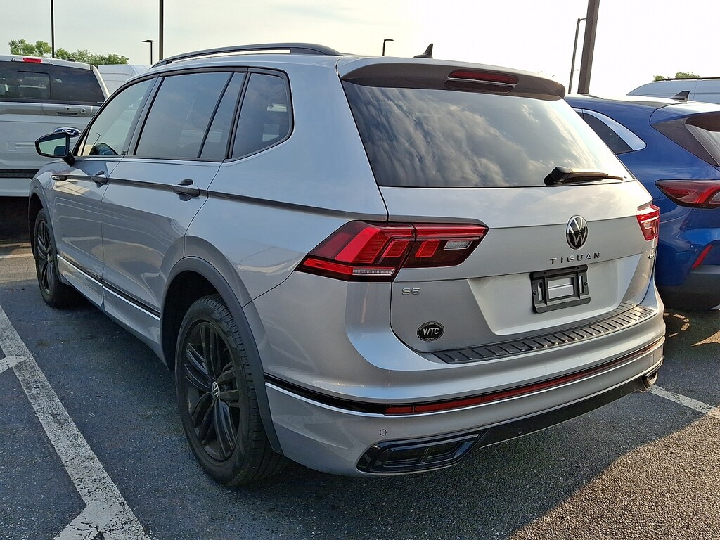 Certified 2022 Volkswagen Tiguan 2.0T SE R-Line Black Sport Utility