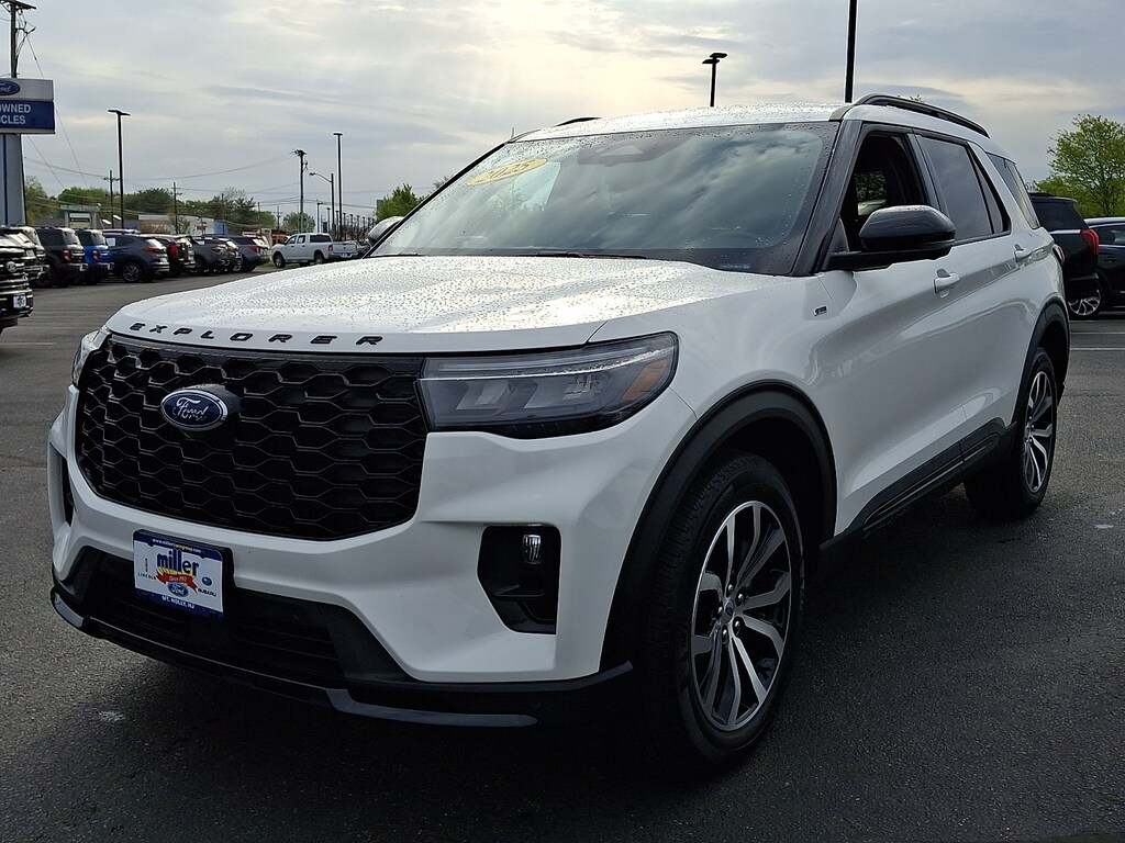 Used 2025 Ford Explorer ST-Line Sport Utility