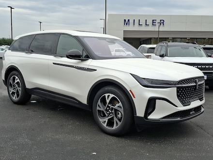 2025 Lincoln Nautilus Premiere Sport Utility