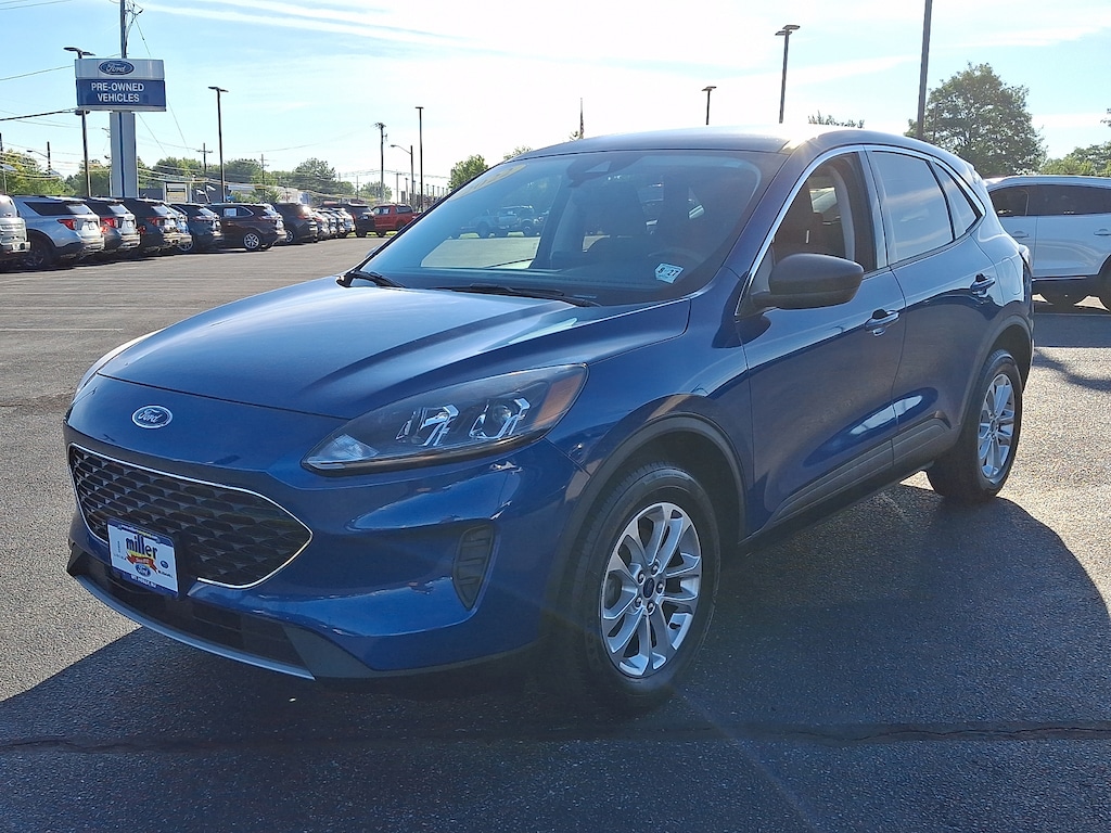 Certified 2022 Ford Escape SE Sport Utility