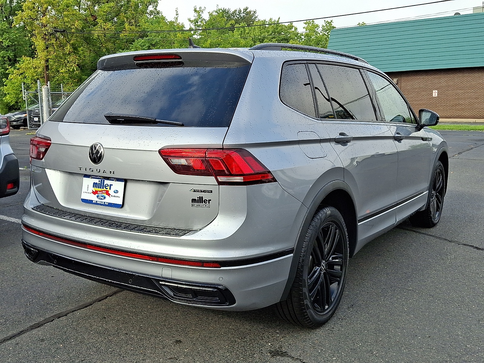 2022 Volkswagen Tiguan SE R-LINE BLACK - Photo 6