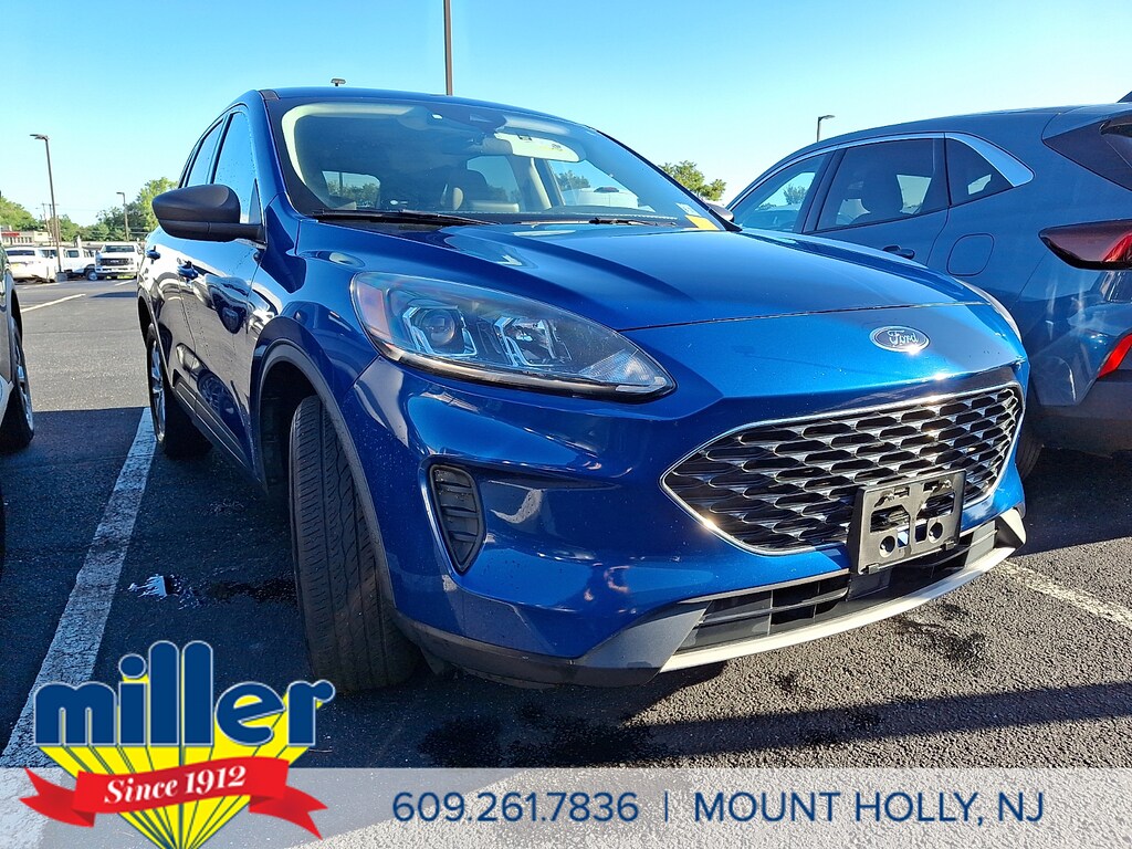 Certified 2022 Ford Escape SE Sport Utility