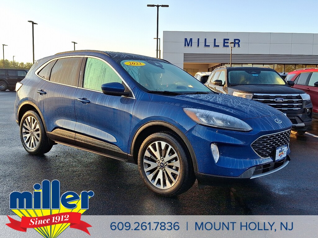 Certified 2022 Ford Escape Titanium Sport Utility