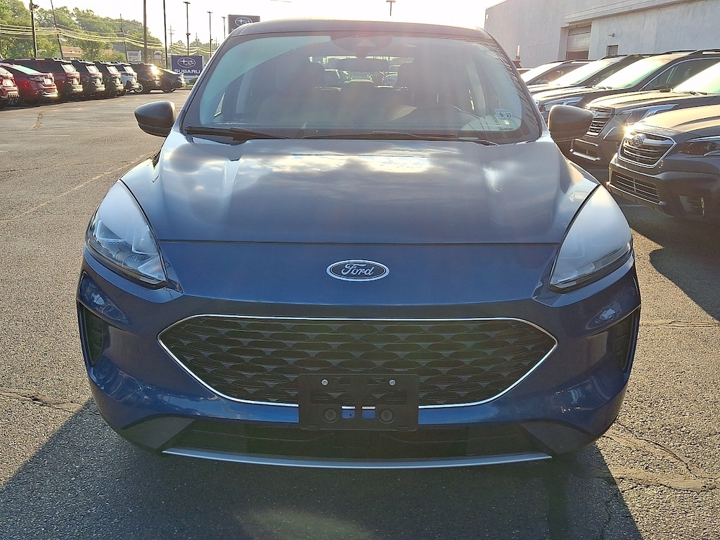 Used 2022 Ford Escape SE Sport Utility