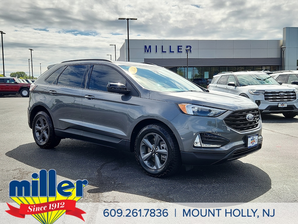 Used 2024 Ford Edge SEL Sport Utility
