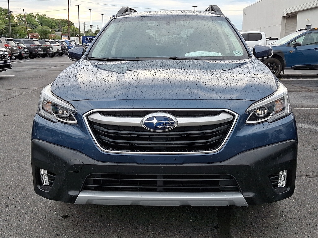 Used 2022 Subaru Outback Limited Sport Utility