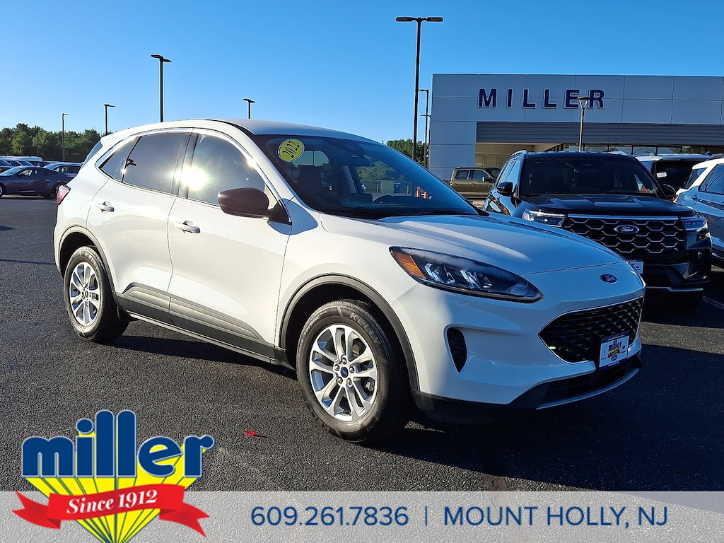 Certified 2022 Ford Escape SE Sport Utility
