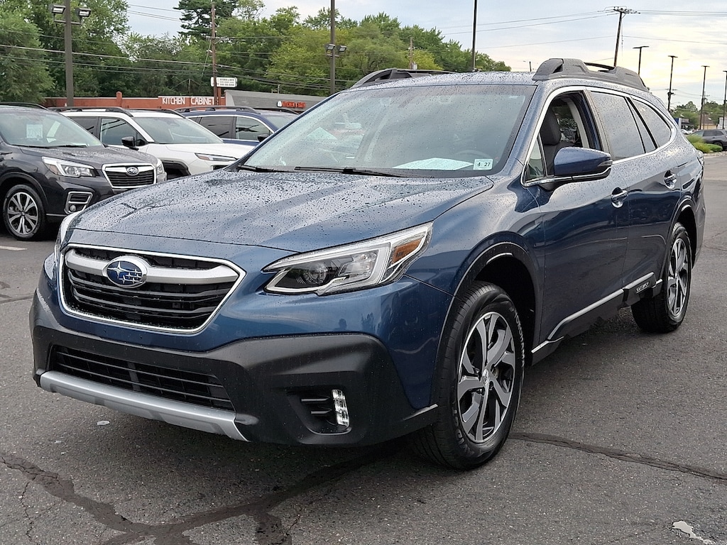 Used 2022 Subaru Outback Limited Sport Utility