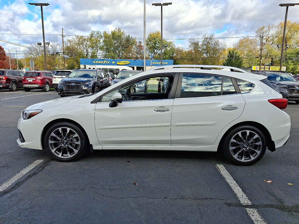 Used 2022 Subaru Impreza Limited 5-Door Hatchback