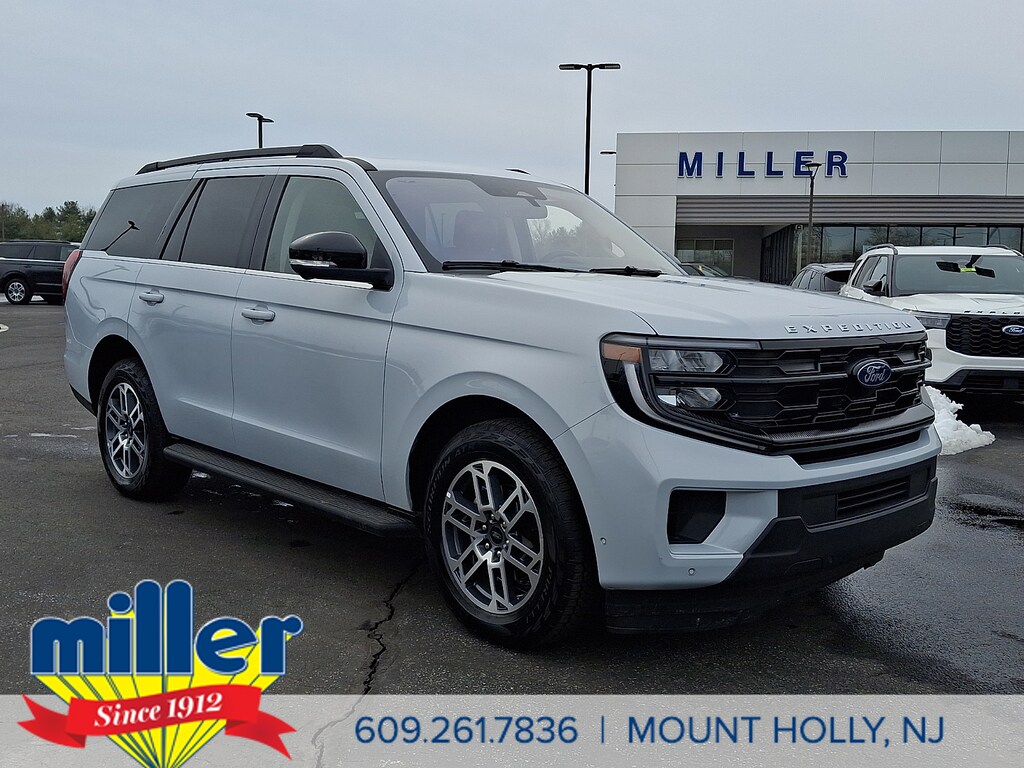 Used 2025 Ford Expedition Active Sport Utility