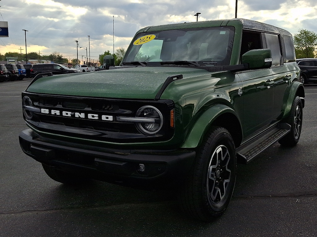 Used 2025 Ford Bronco Outer Banks Sport Utility
